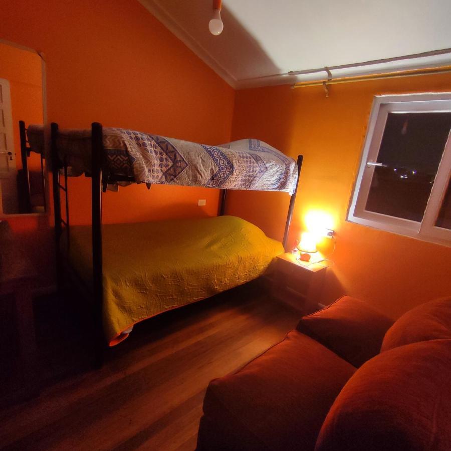 Gatos De Campo, Tiernos Y Traviesos Hostel Сантяго Екстериор снимка